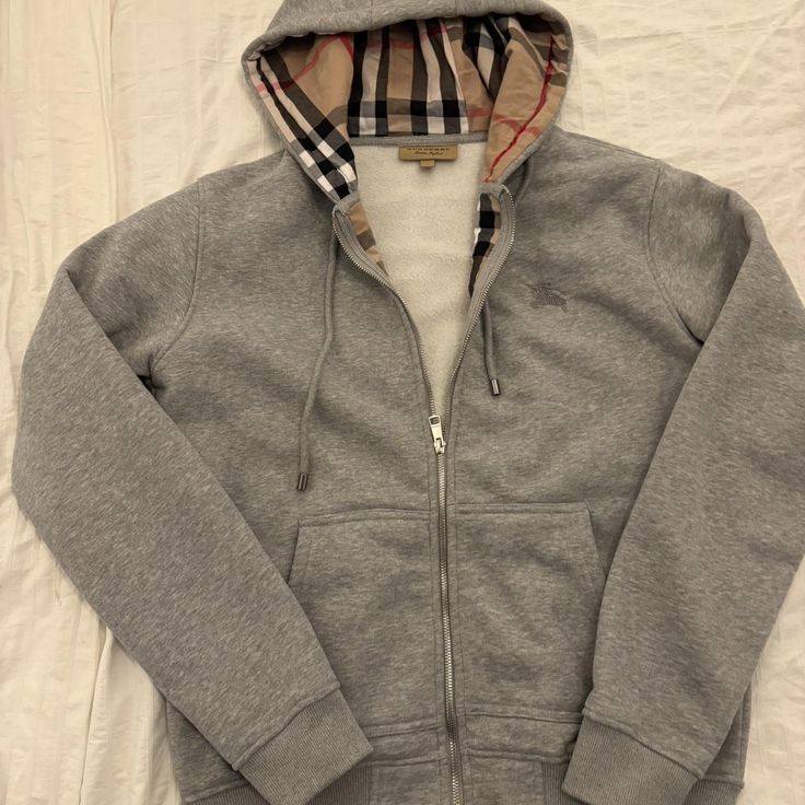 Burberry hoodie